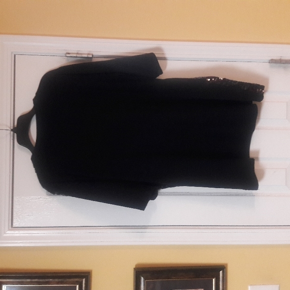 Sexy Sequin Top - Picture 3 of 3